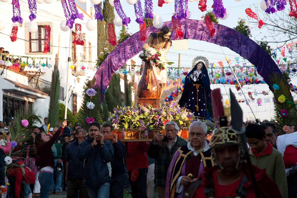 semana santa floats