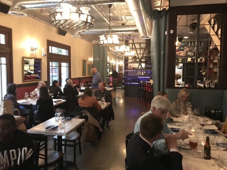 Chicago's Roscoe Village Top Picks by Globalphile