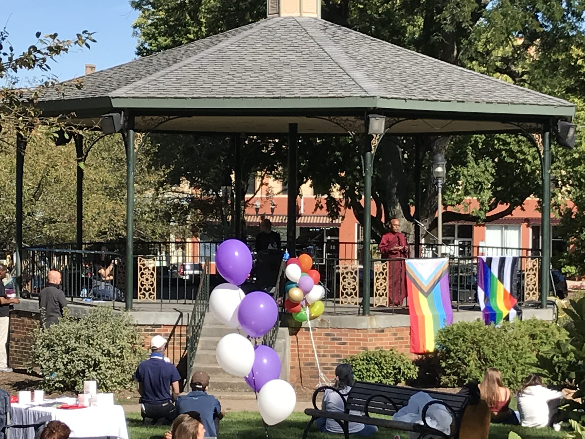 Day Trips From Chicago, IL Visiting Suburban Woodstock, Huntley and